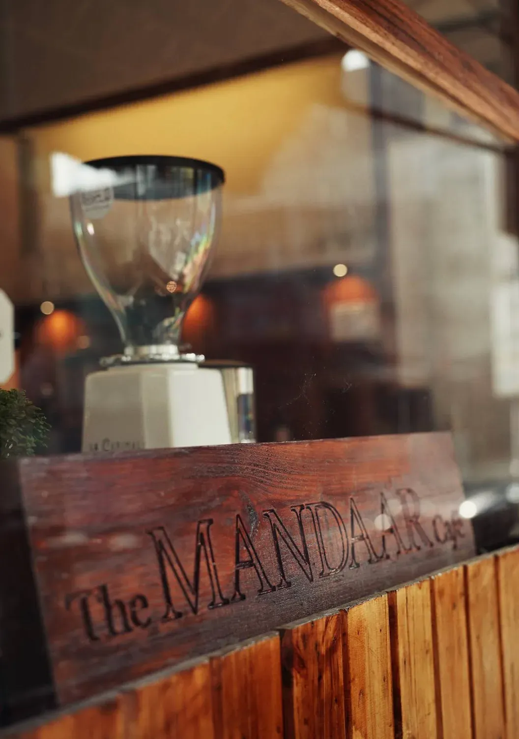 Workspace-friendly desk corner at The Mandaar Café